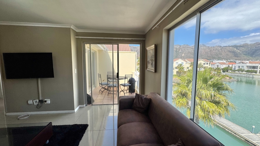 1 Bedroom Property for Sale in Harbour Island Western Cape